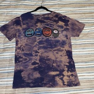 BLEACH DYED GRAPHIC TEE